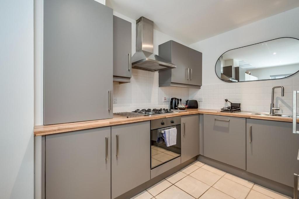 Central Belfast Apartments Chill R&R Exterior foto